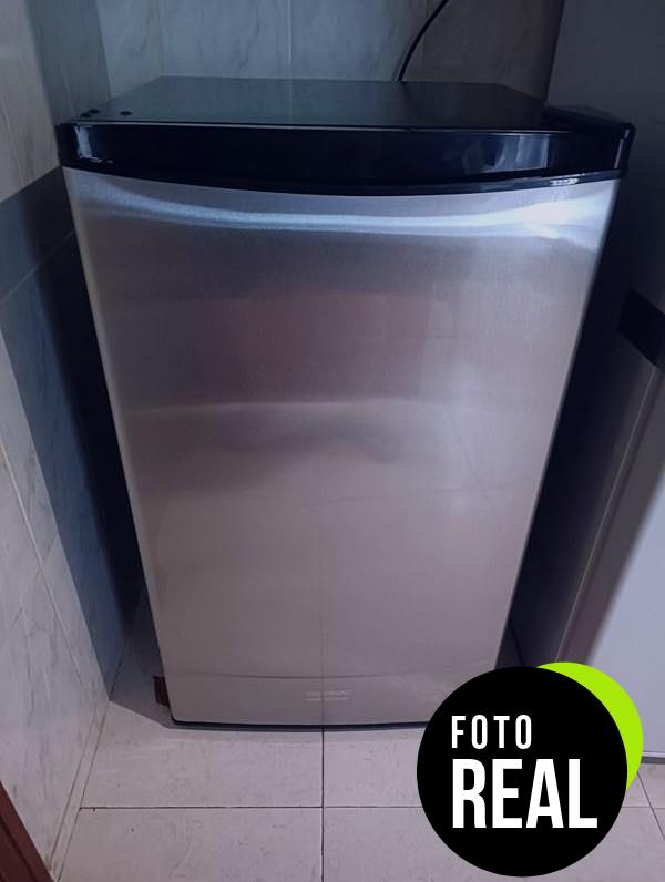 cecotec-mini-nevera-bolero-coolmarket-107-black-foto-1
