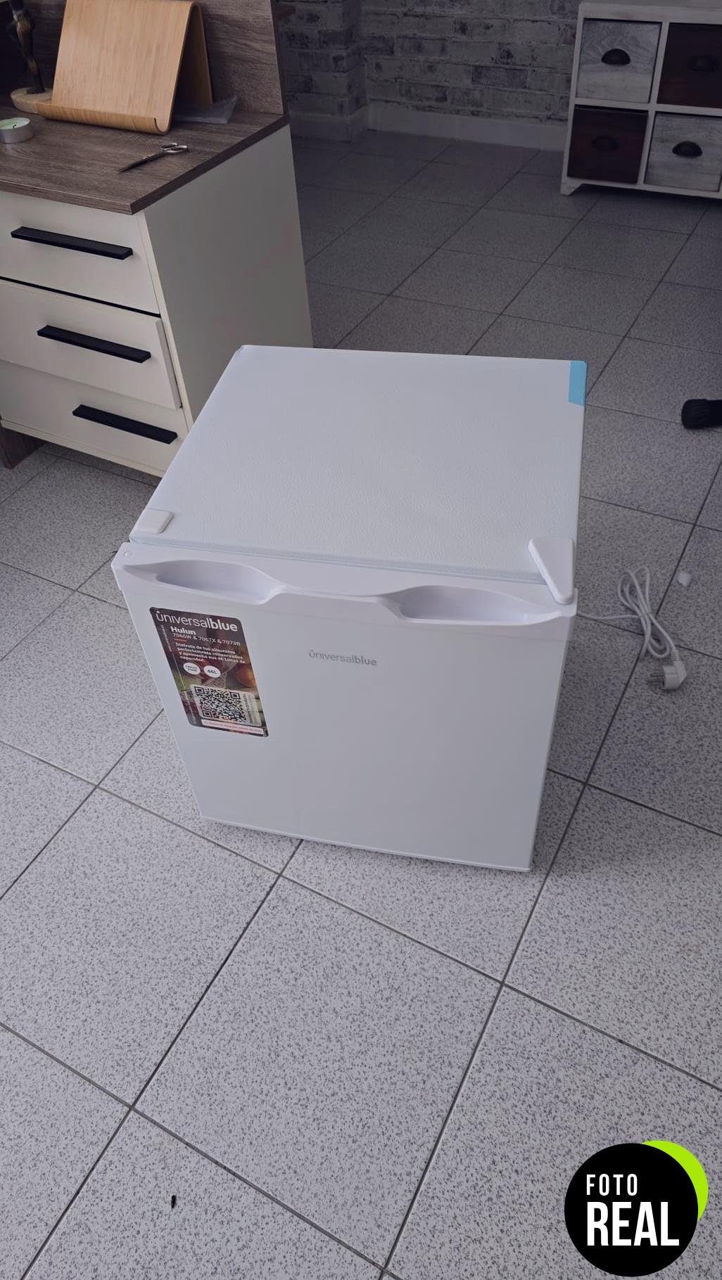 universalblue-minibar-blanco-48l-zona-fria-foto-1