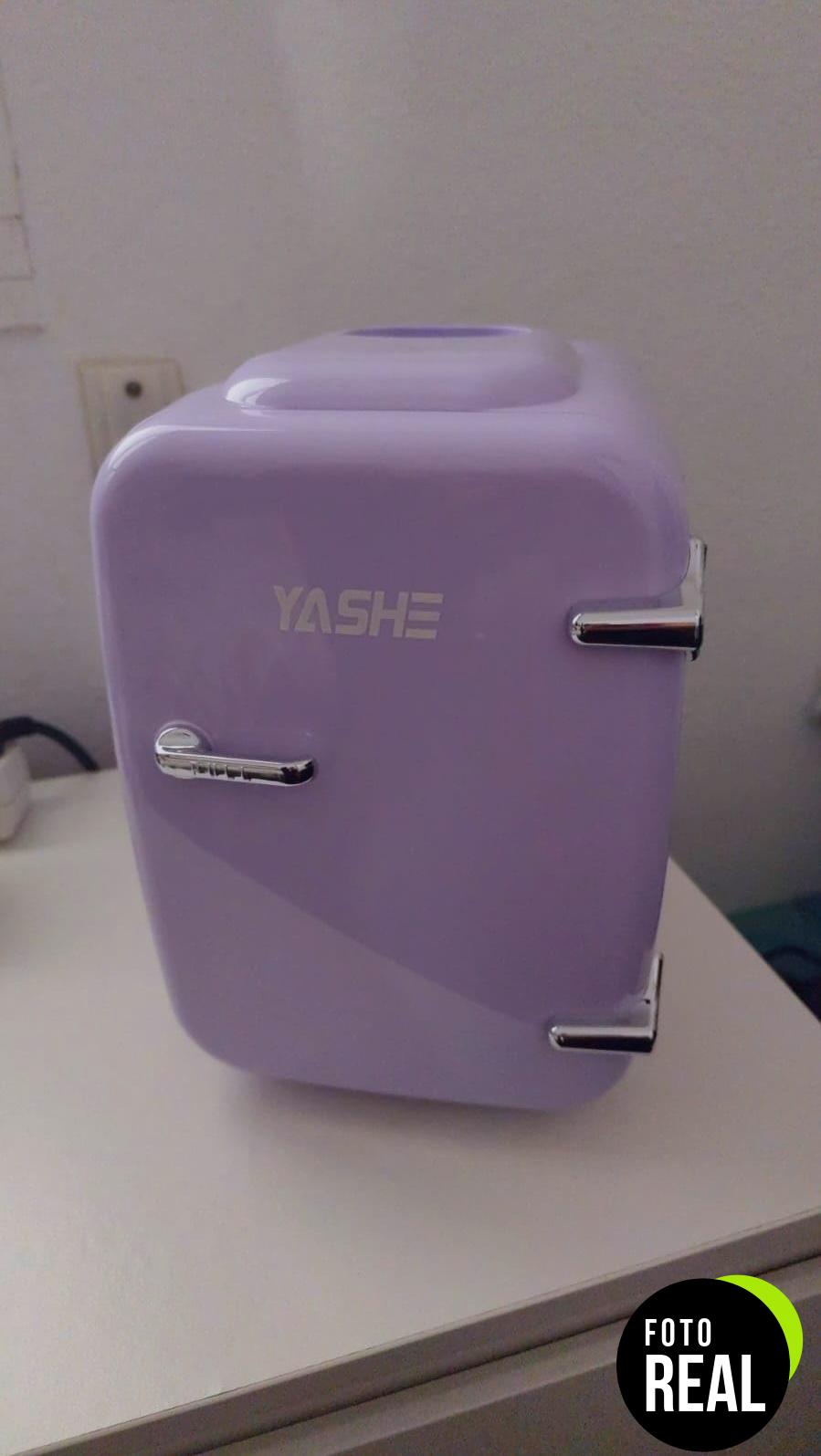 yashe-mini-nevera-4l-morada-foto-1